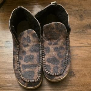 Hey Dude Brown Leopard Print Flats